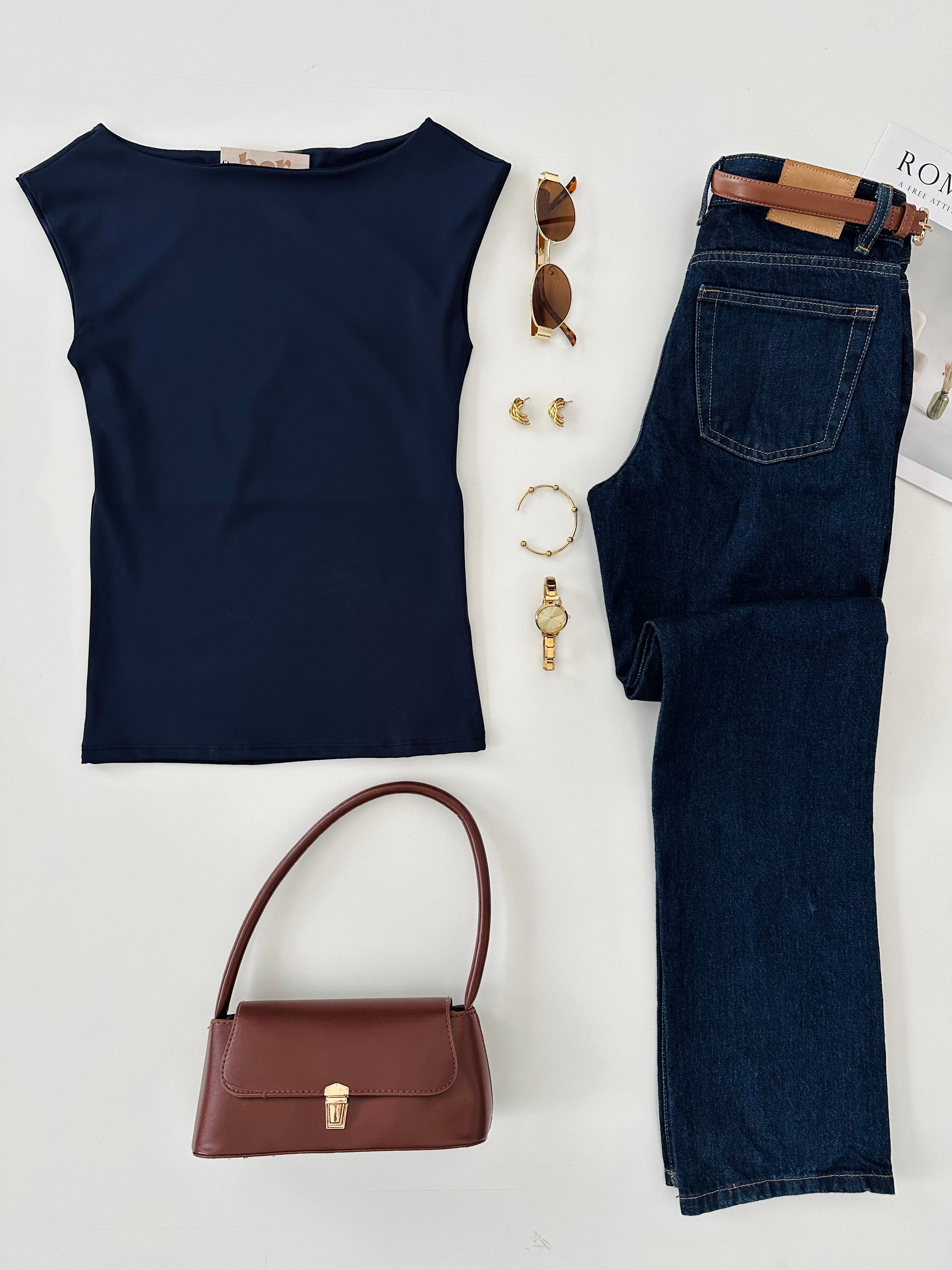 Shoulder top