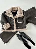 Chamarra vinipiel bolsillos