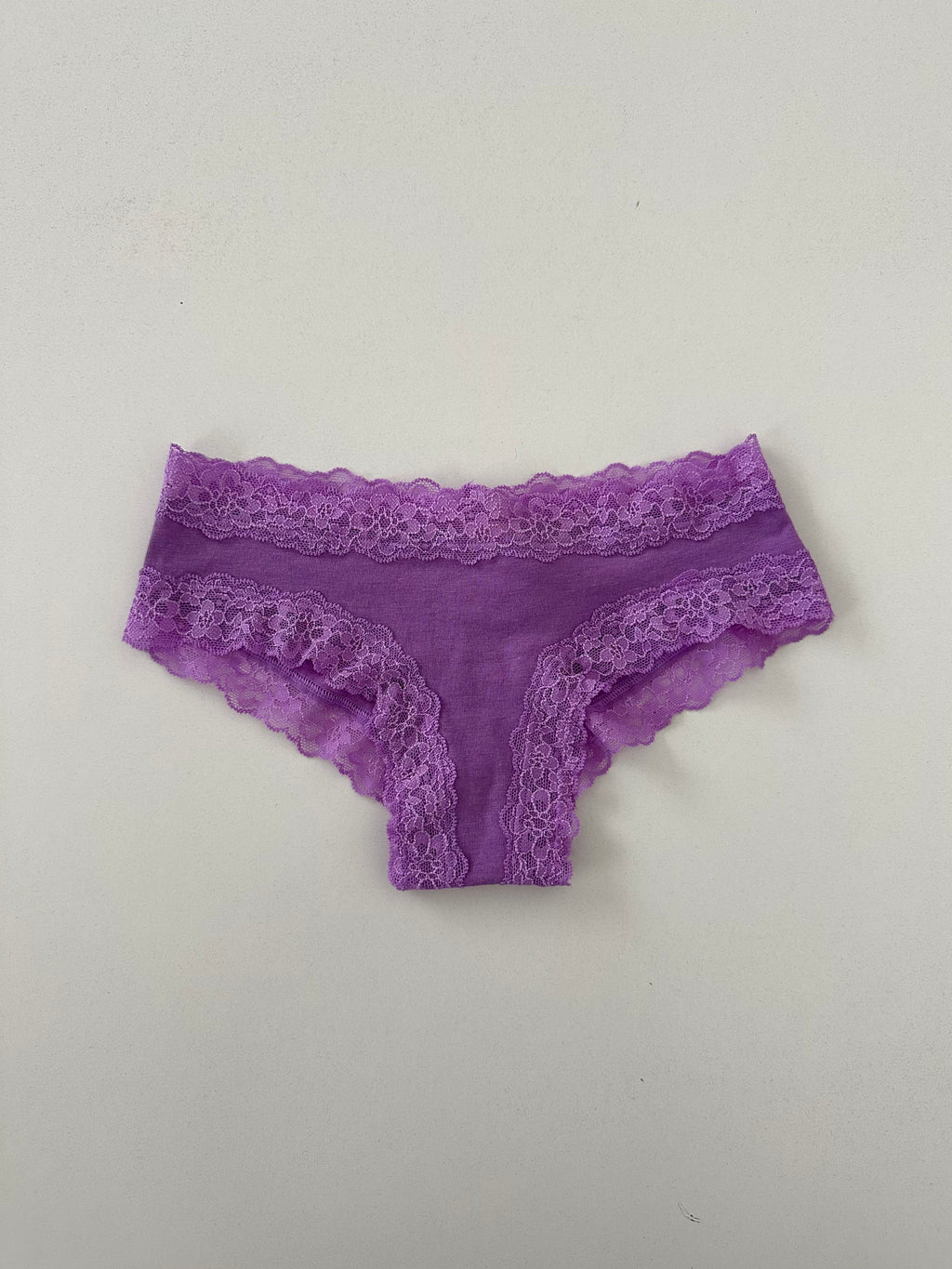Pantie c/encaje
