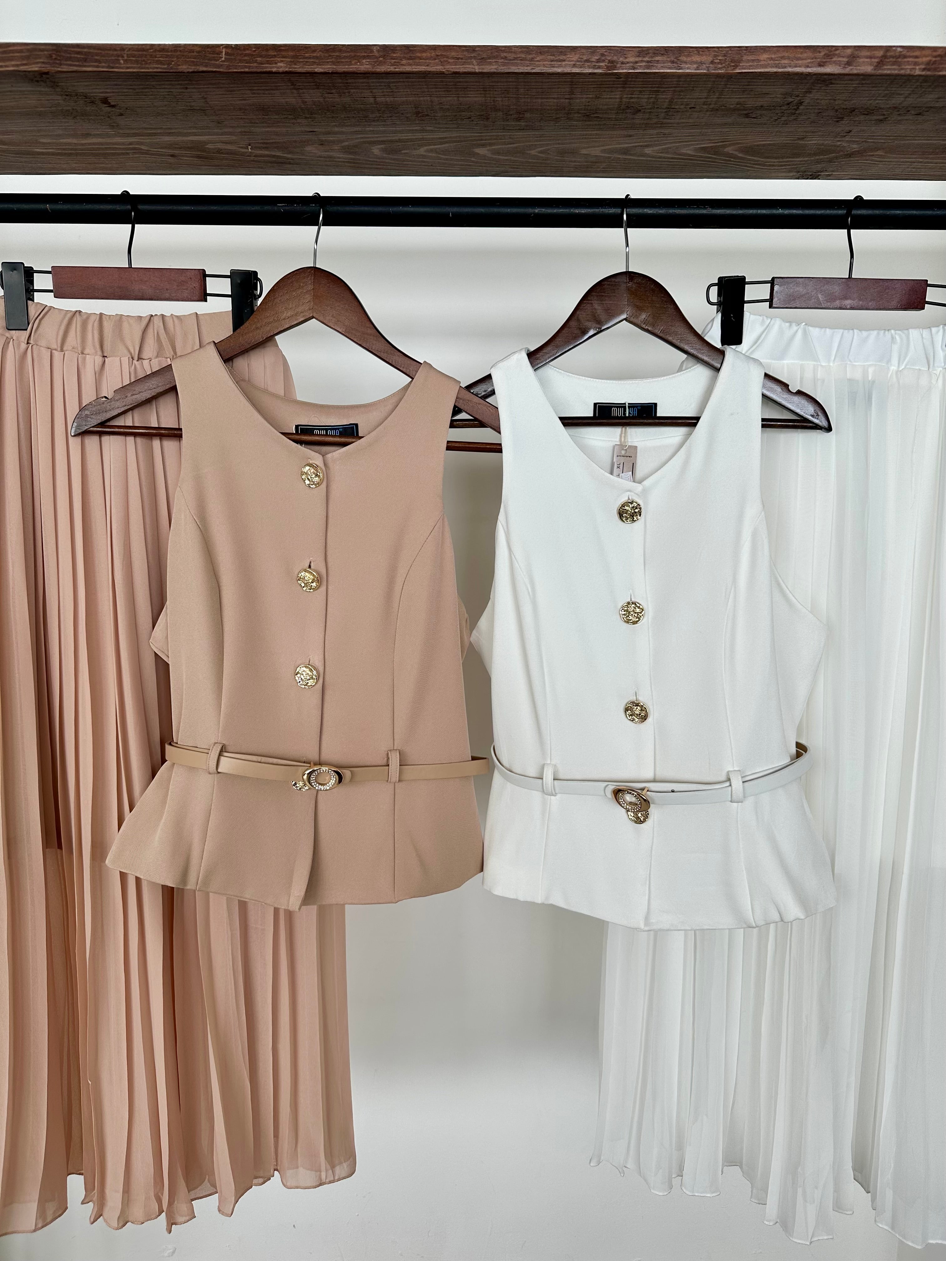 Conjunto falda plisada