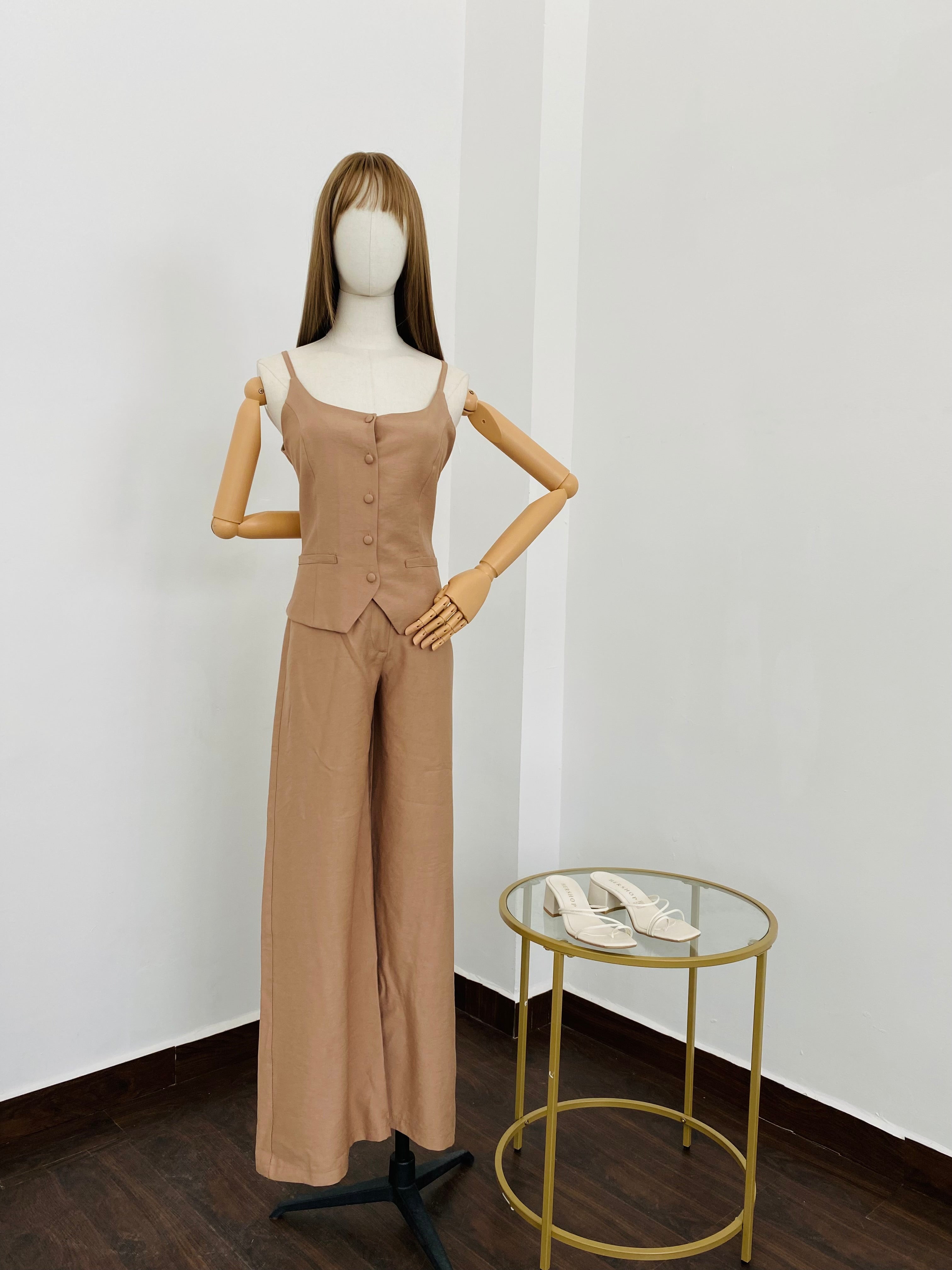 Conjunto chaleco/pantalón
