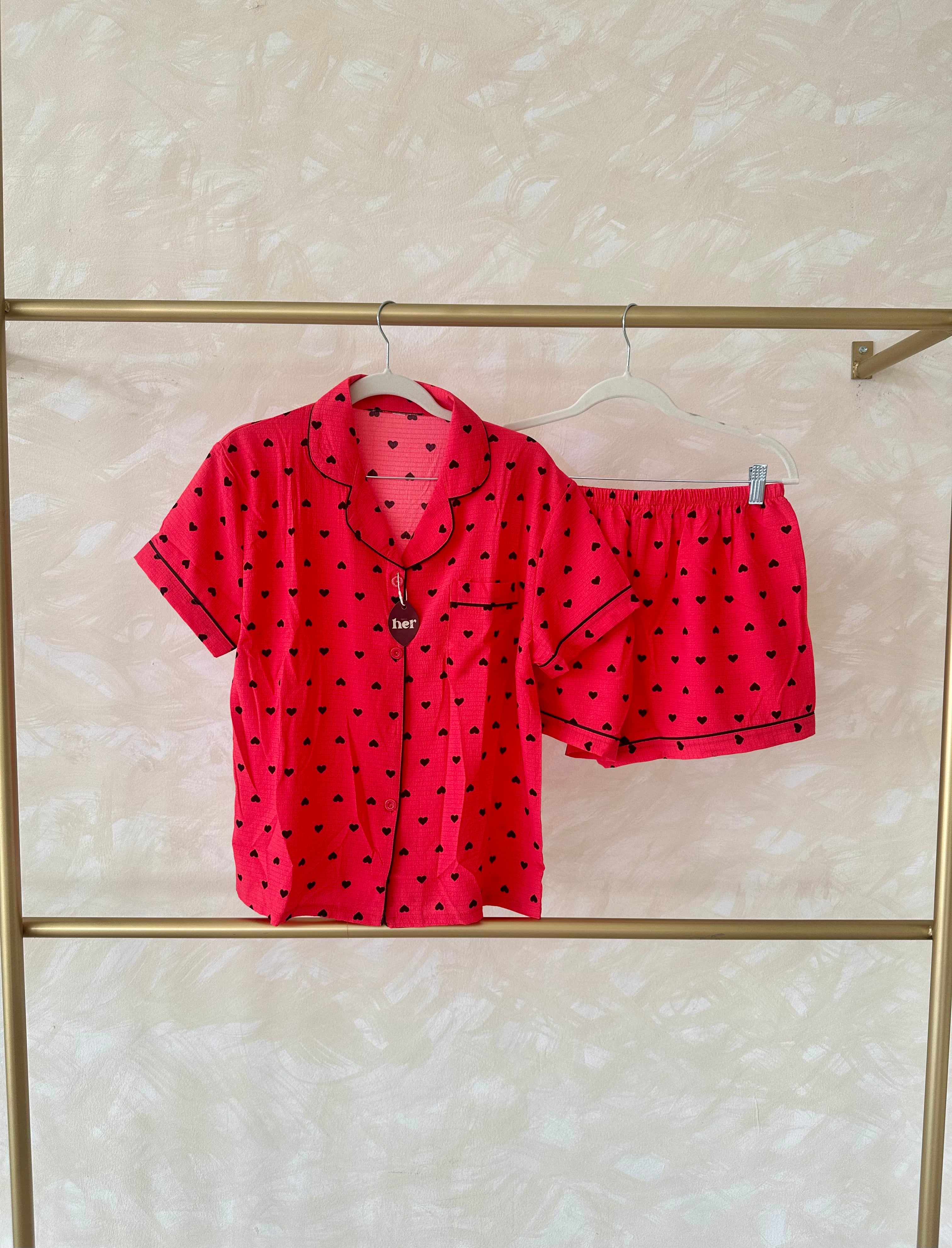 Pijama con corazones