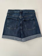 Short wide leg