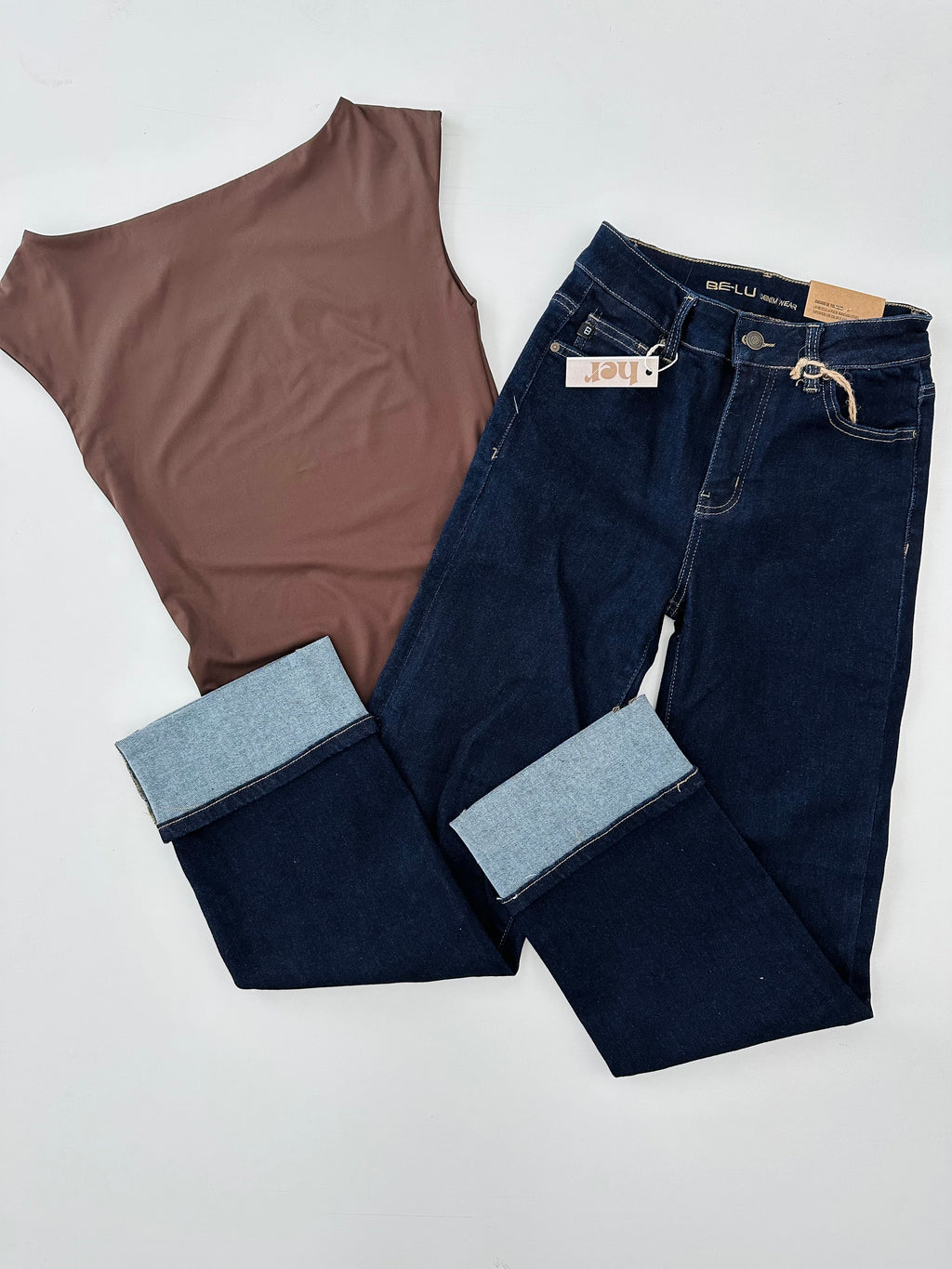 Jeans con dobladillo
