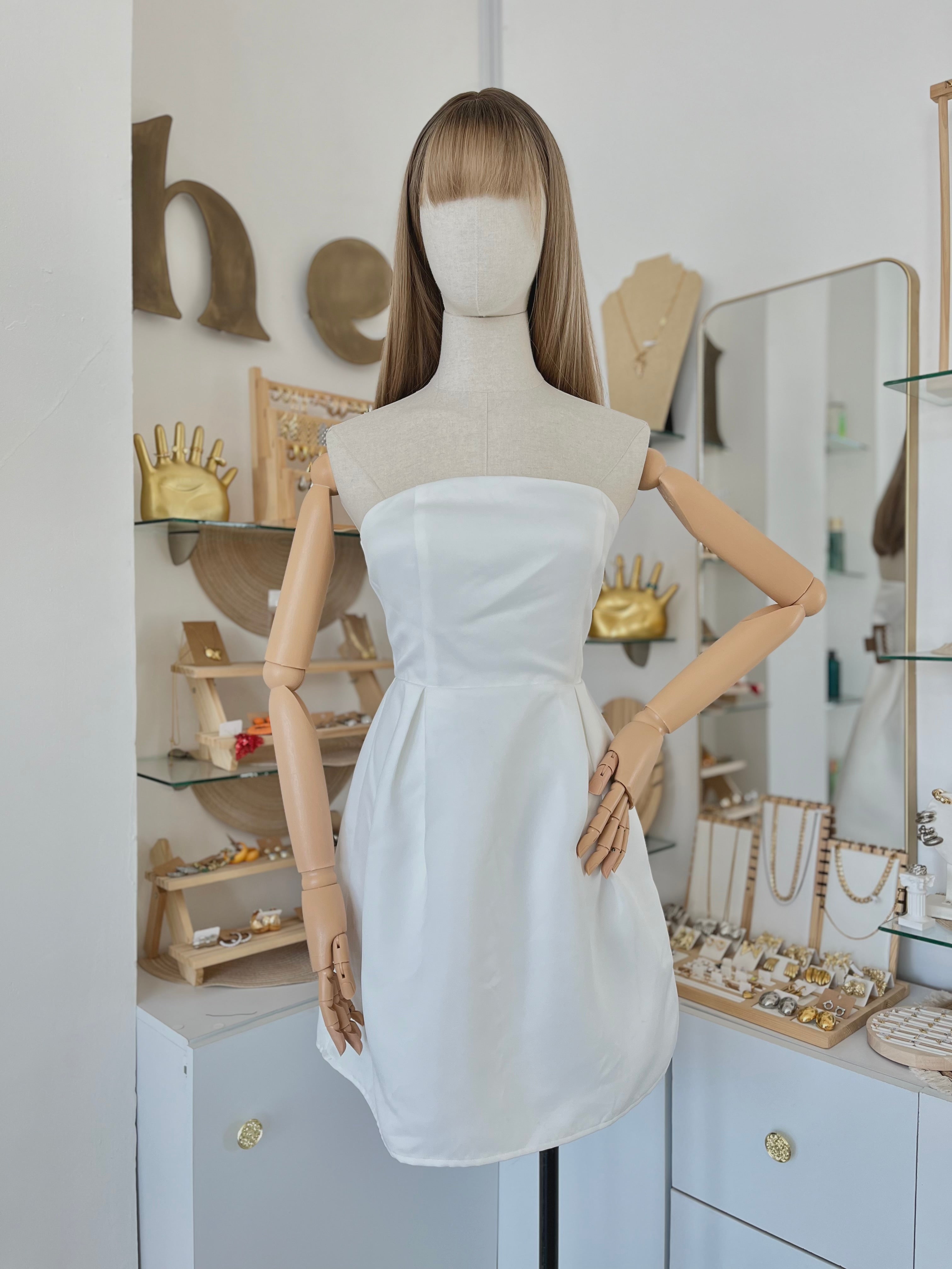 strapless dress