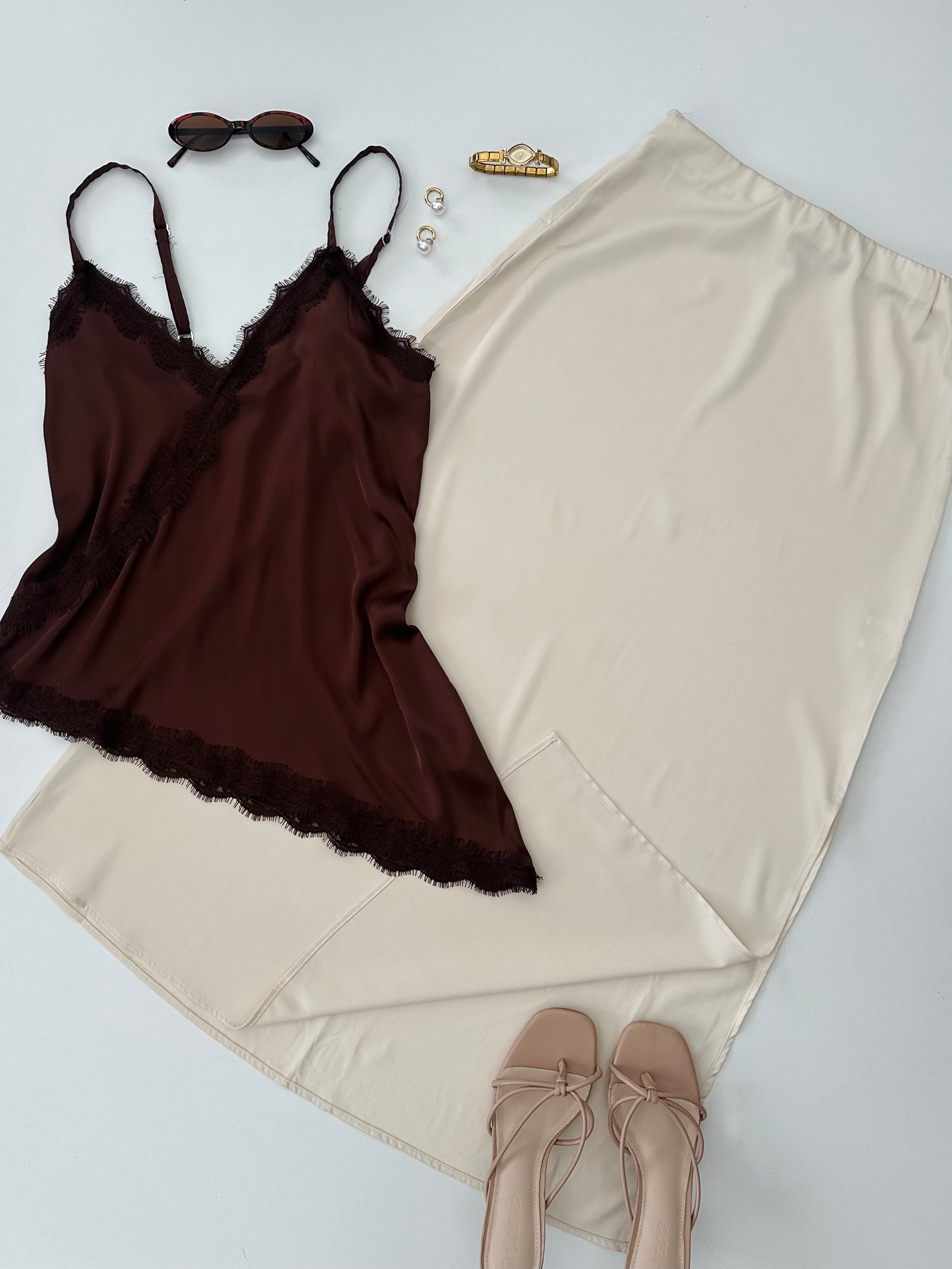 Blusa de tirantes con encaje