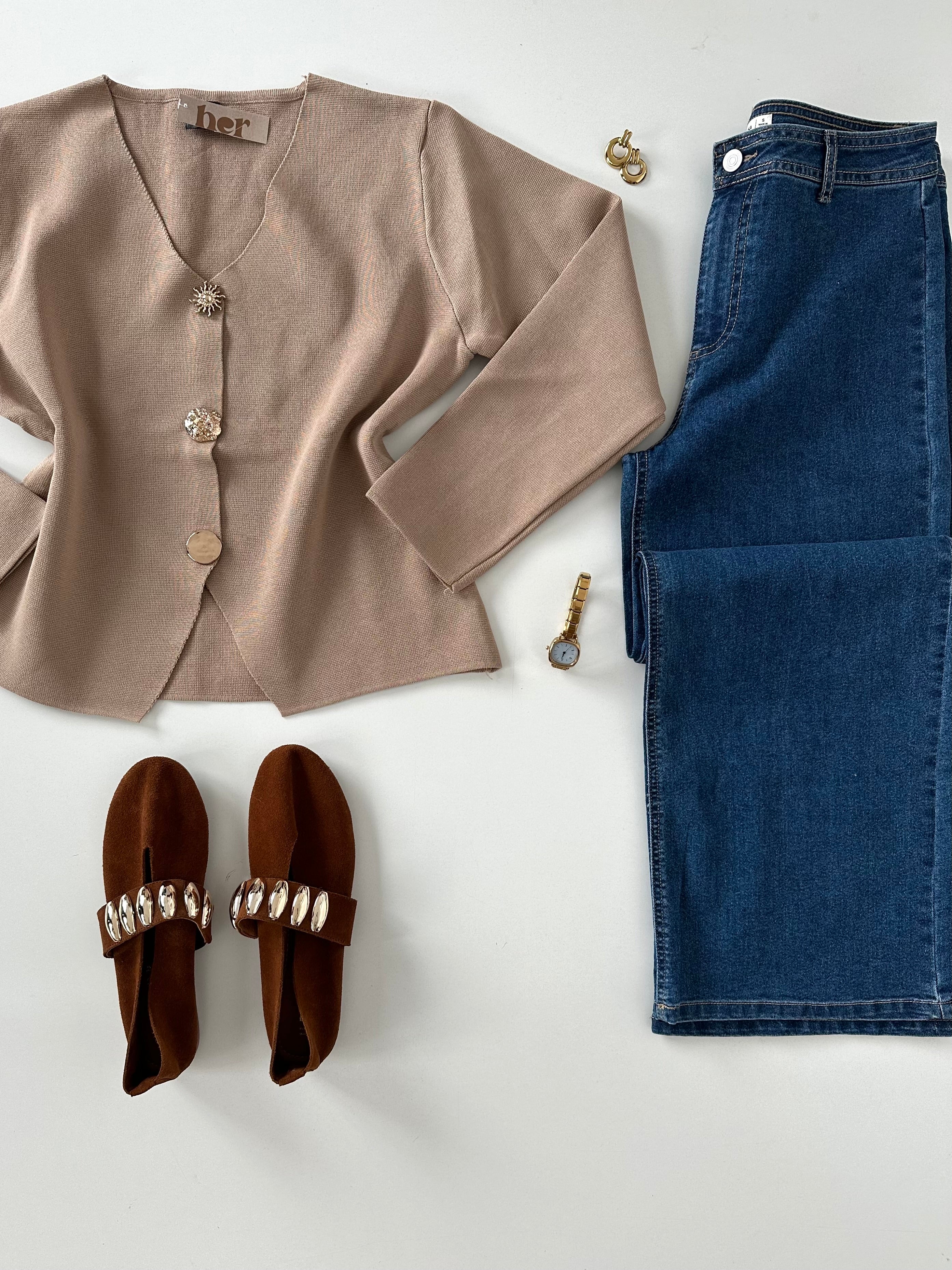 Suéter botón de sol