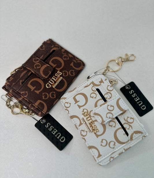 Monedero chico  •GUESS•