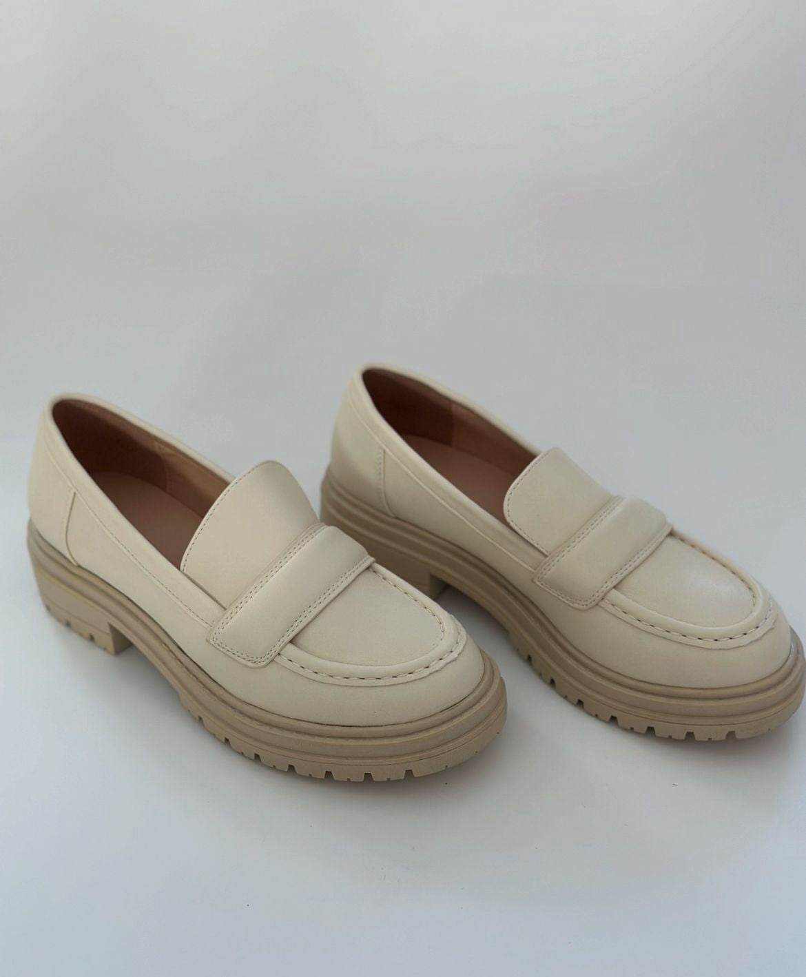 Mocasines beige