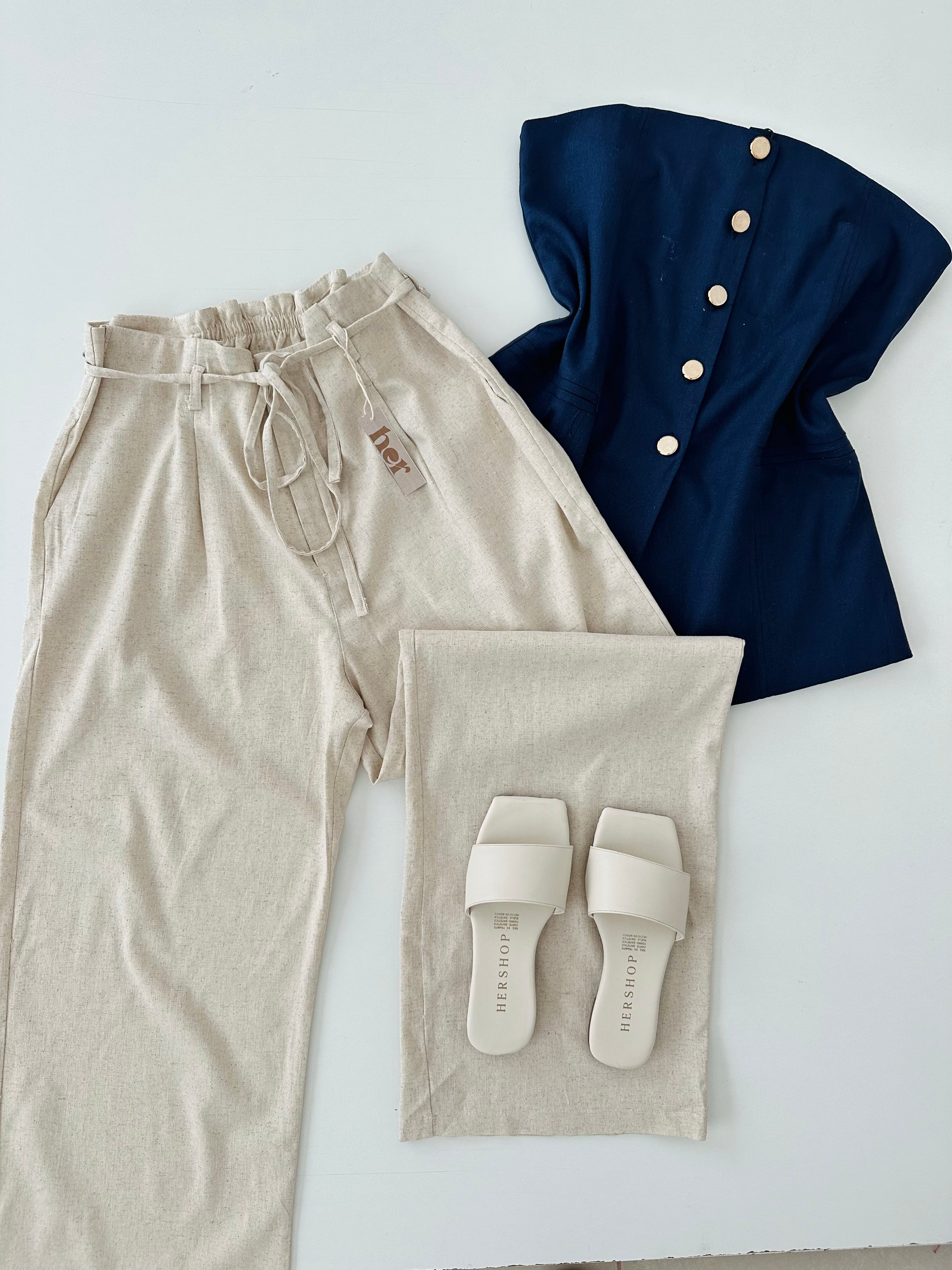 Pantalones lino con cinto