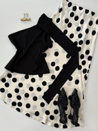 Falda polka satinada
