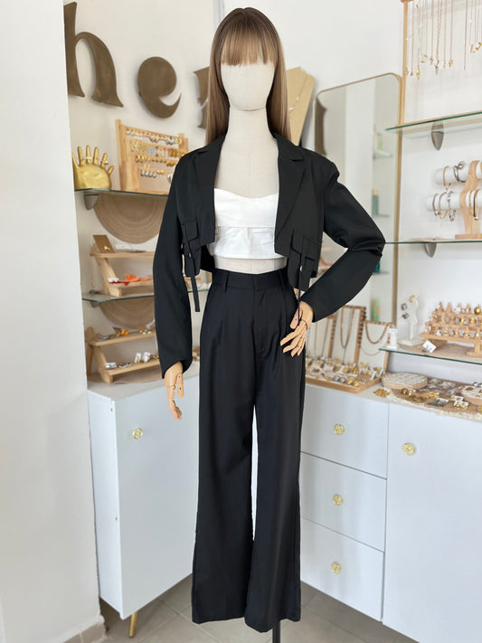 Cropped blazer negro