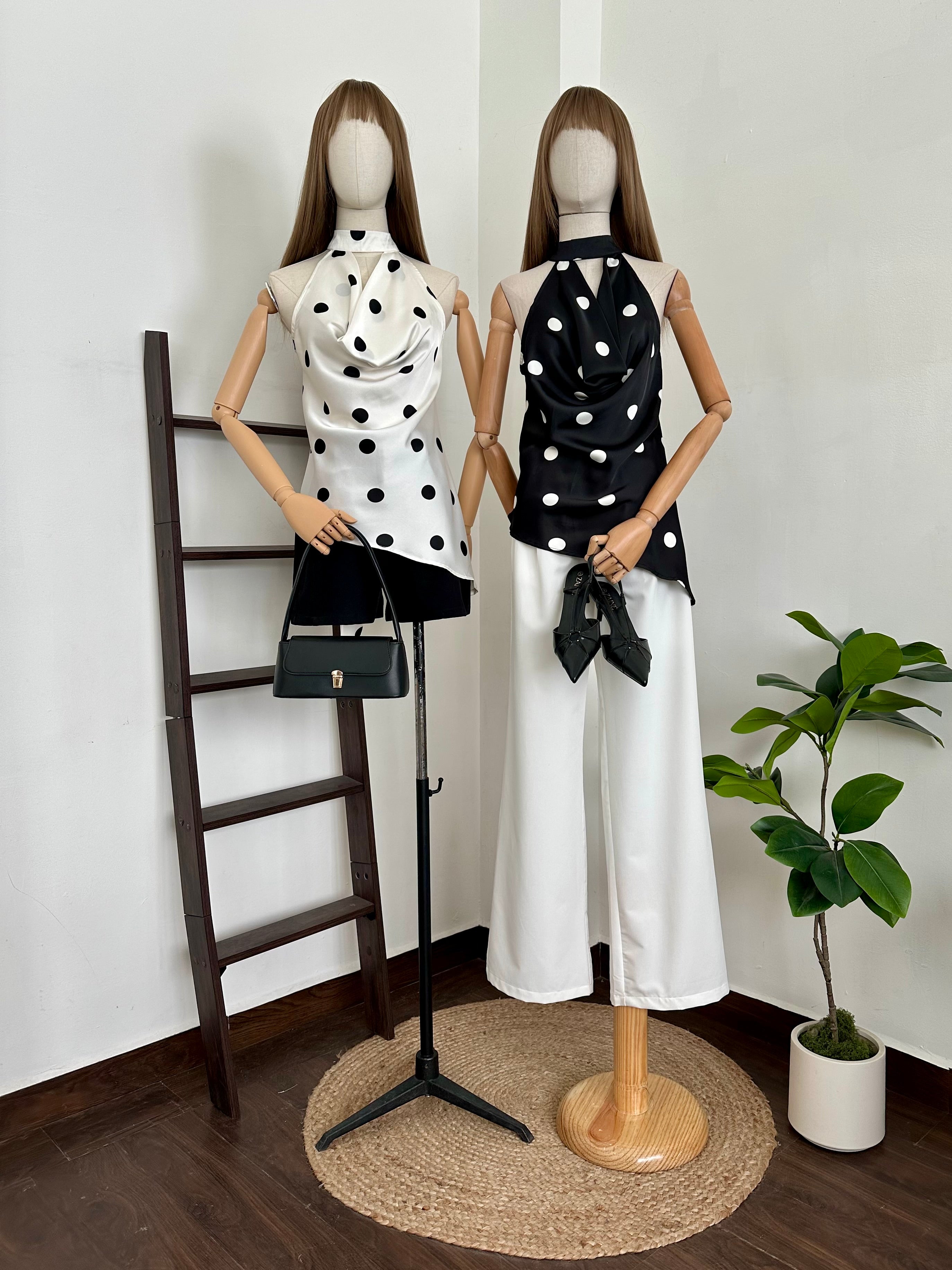 Blusa Halter polka