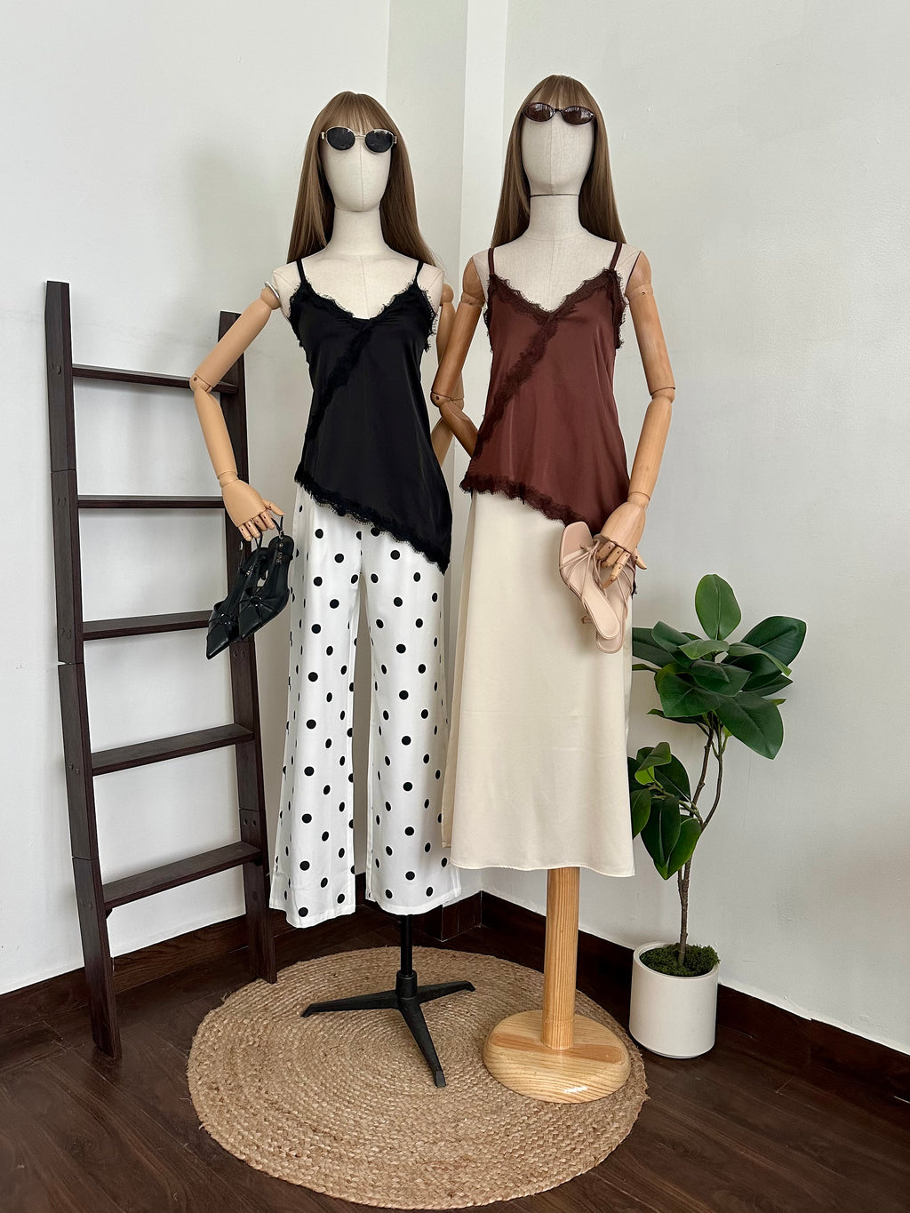 Blusa de tirantes con encaje