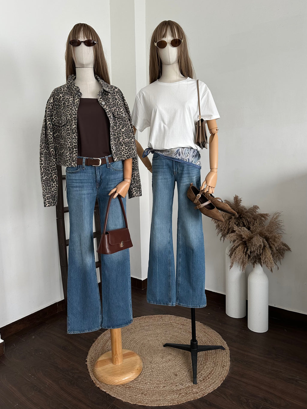 Side slit jeans