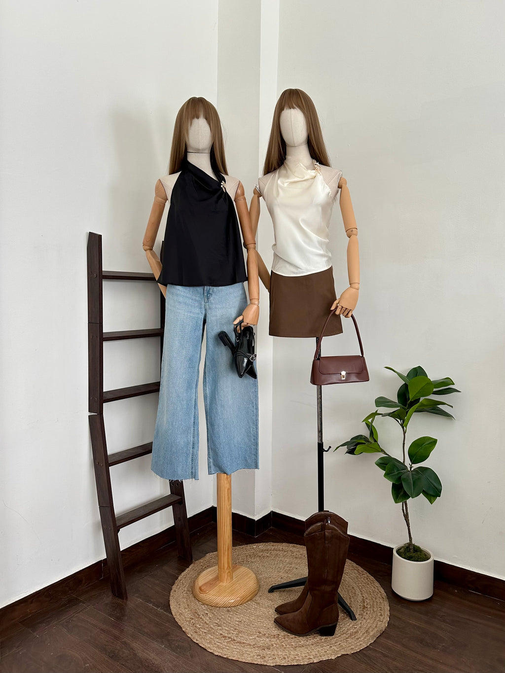 Blusa Halter c/ argolla dorada