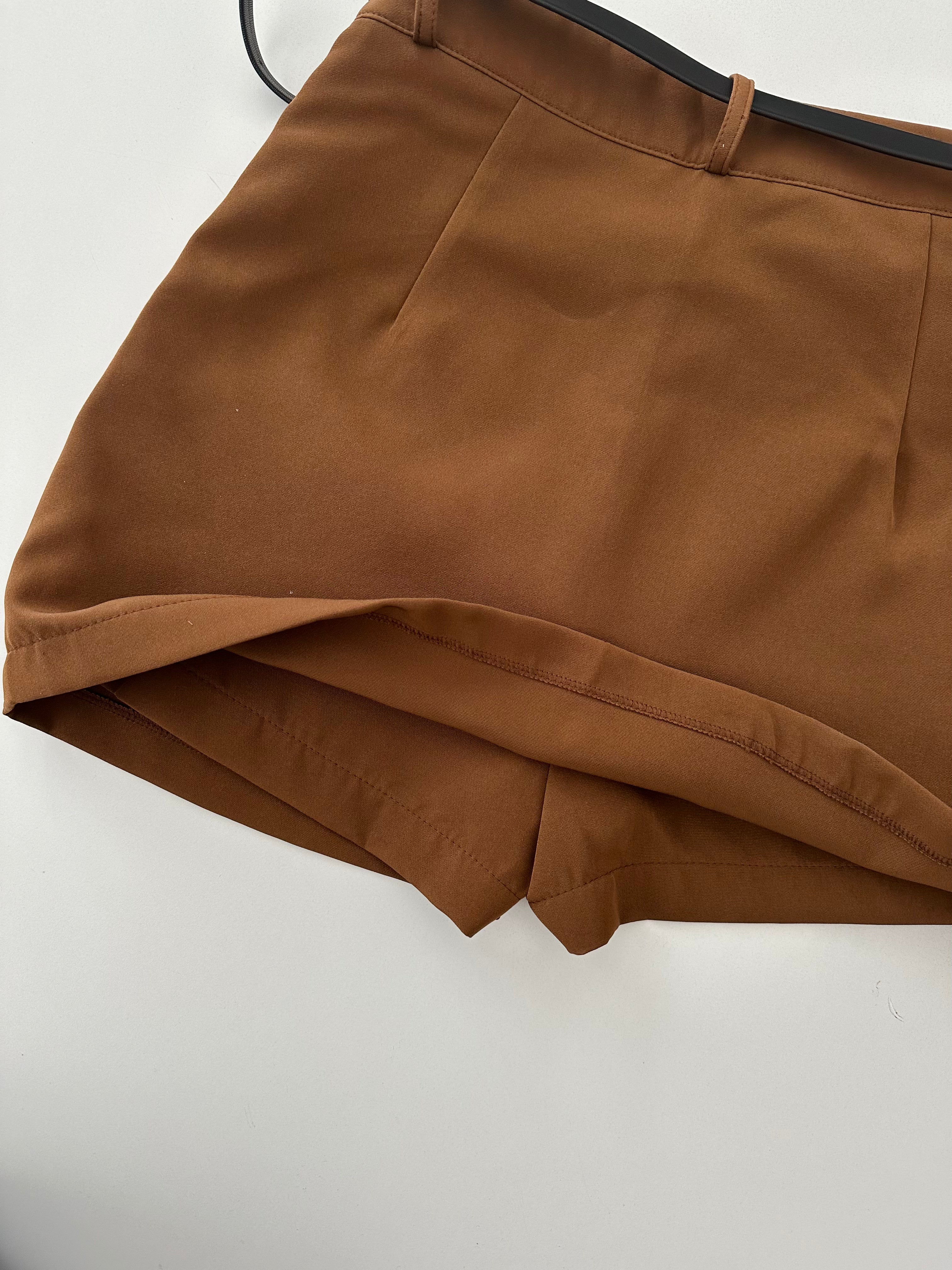 Falda/short c/cinto
