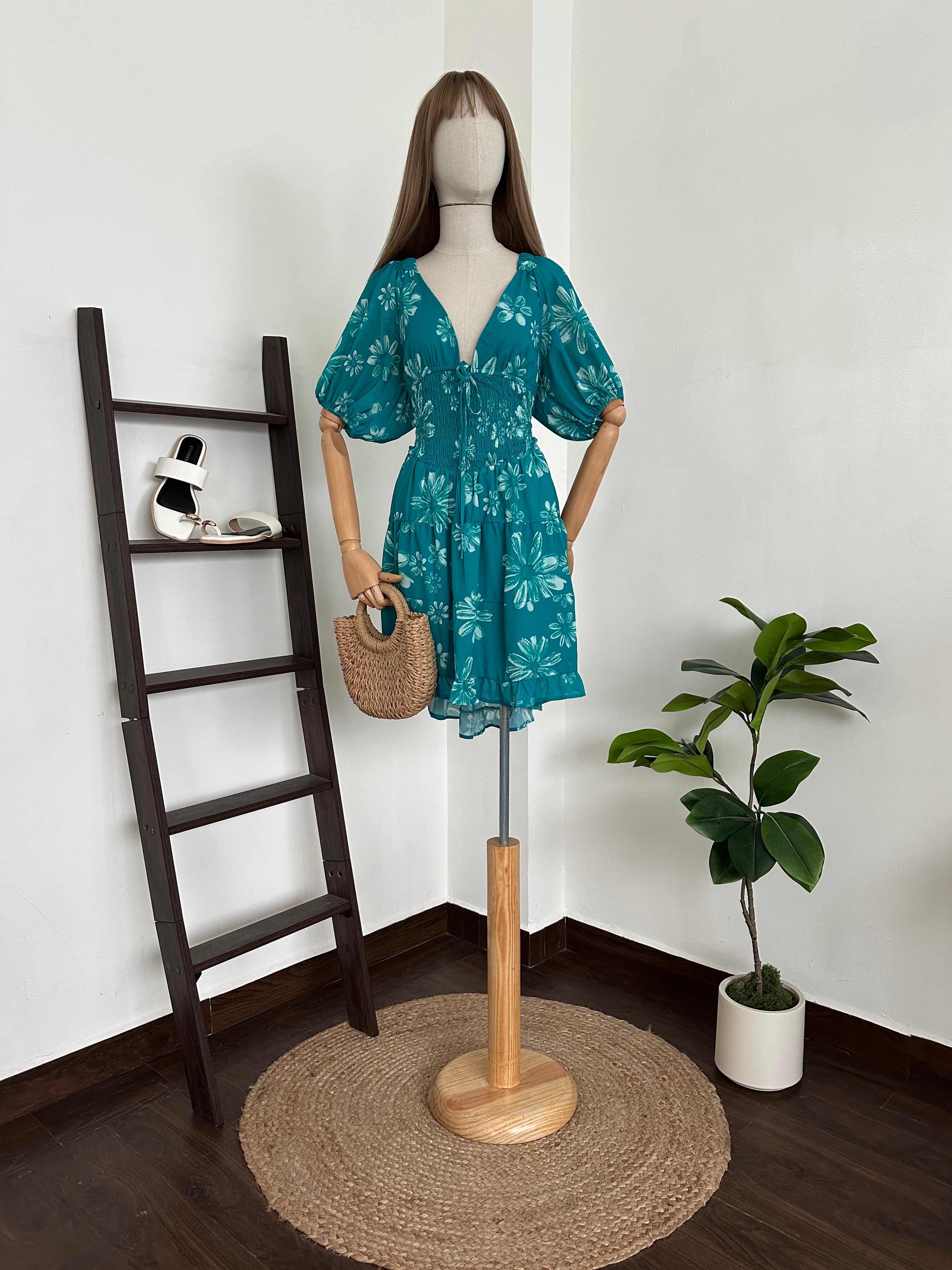 Vestido verde c/flores