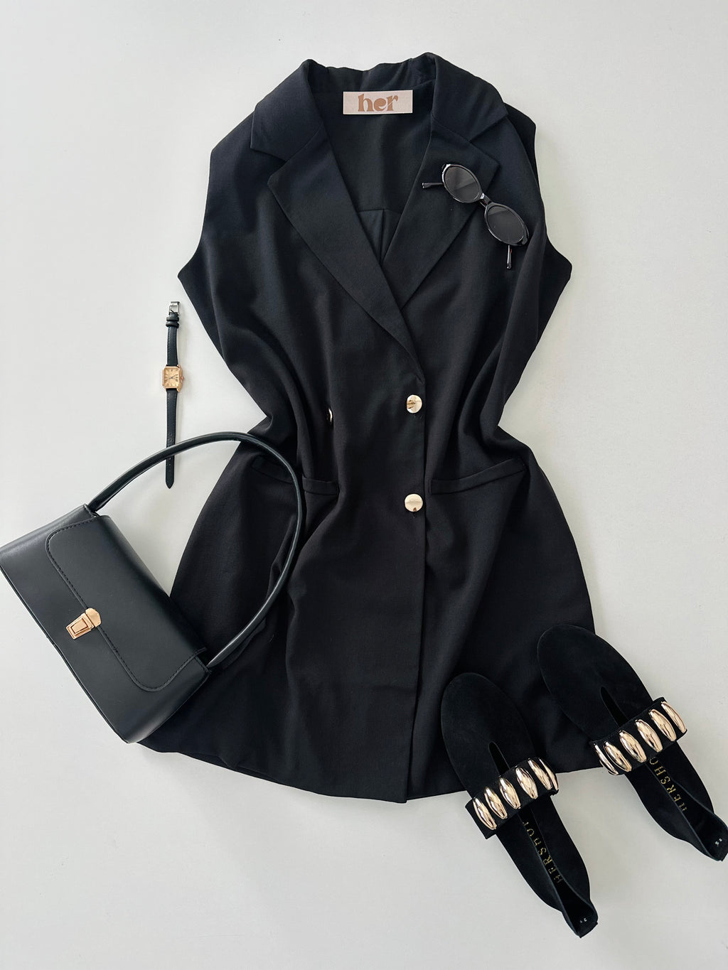 Vestido con botones