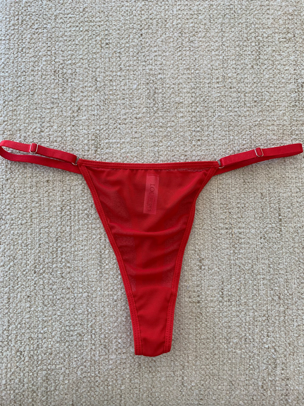 Tanga Rouge