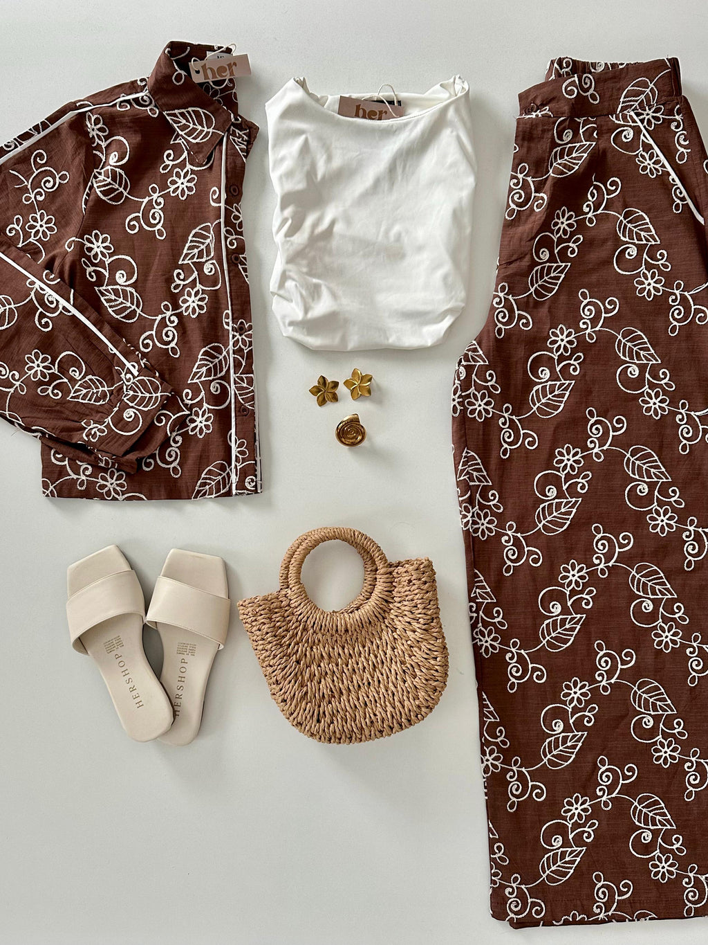 Conjunto bordado