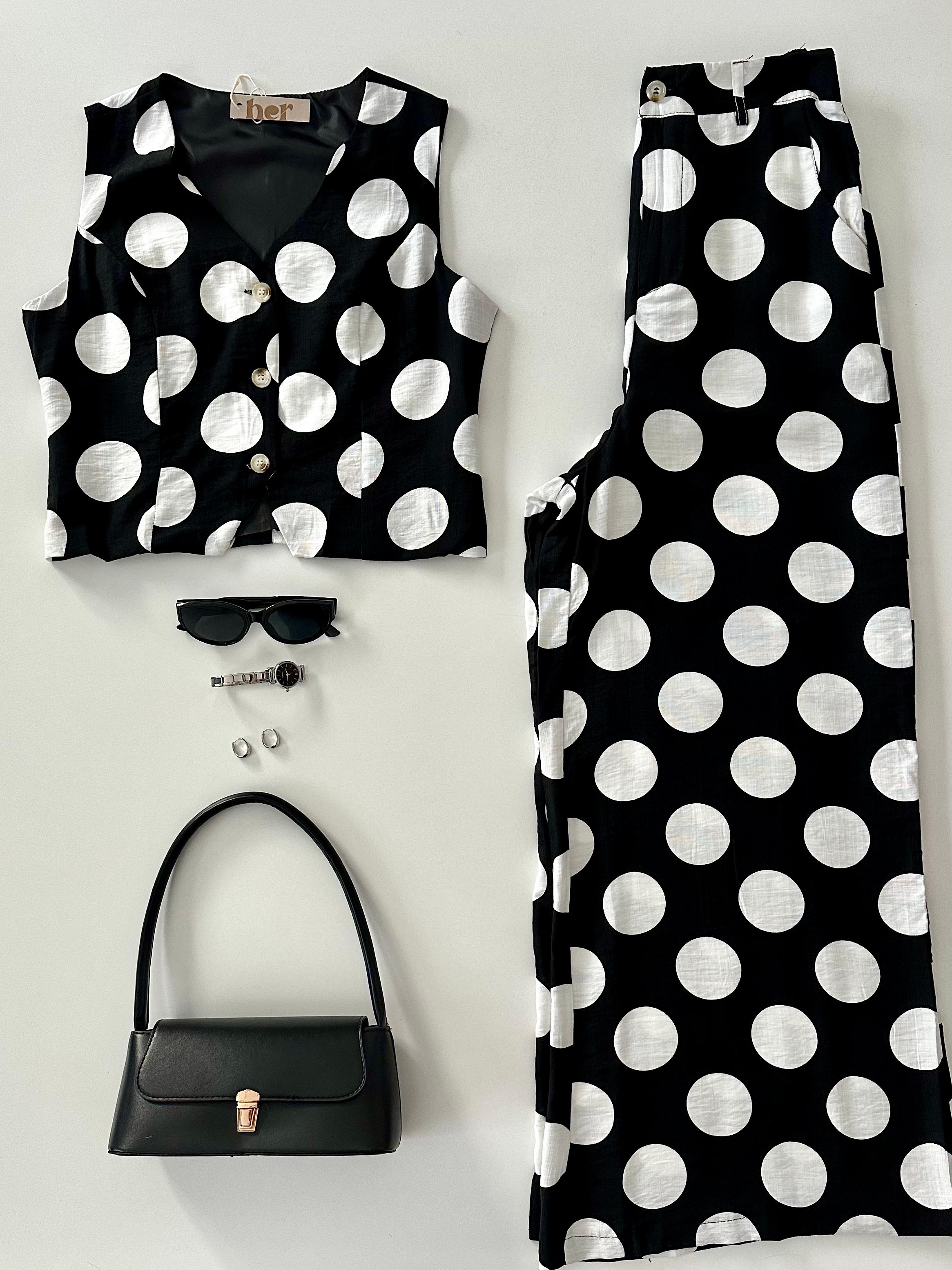 Conjunto polka dots