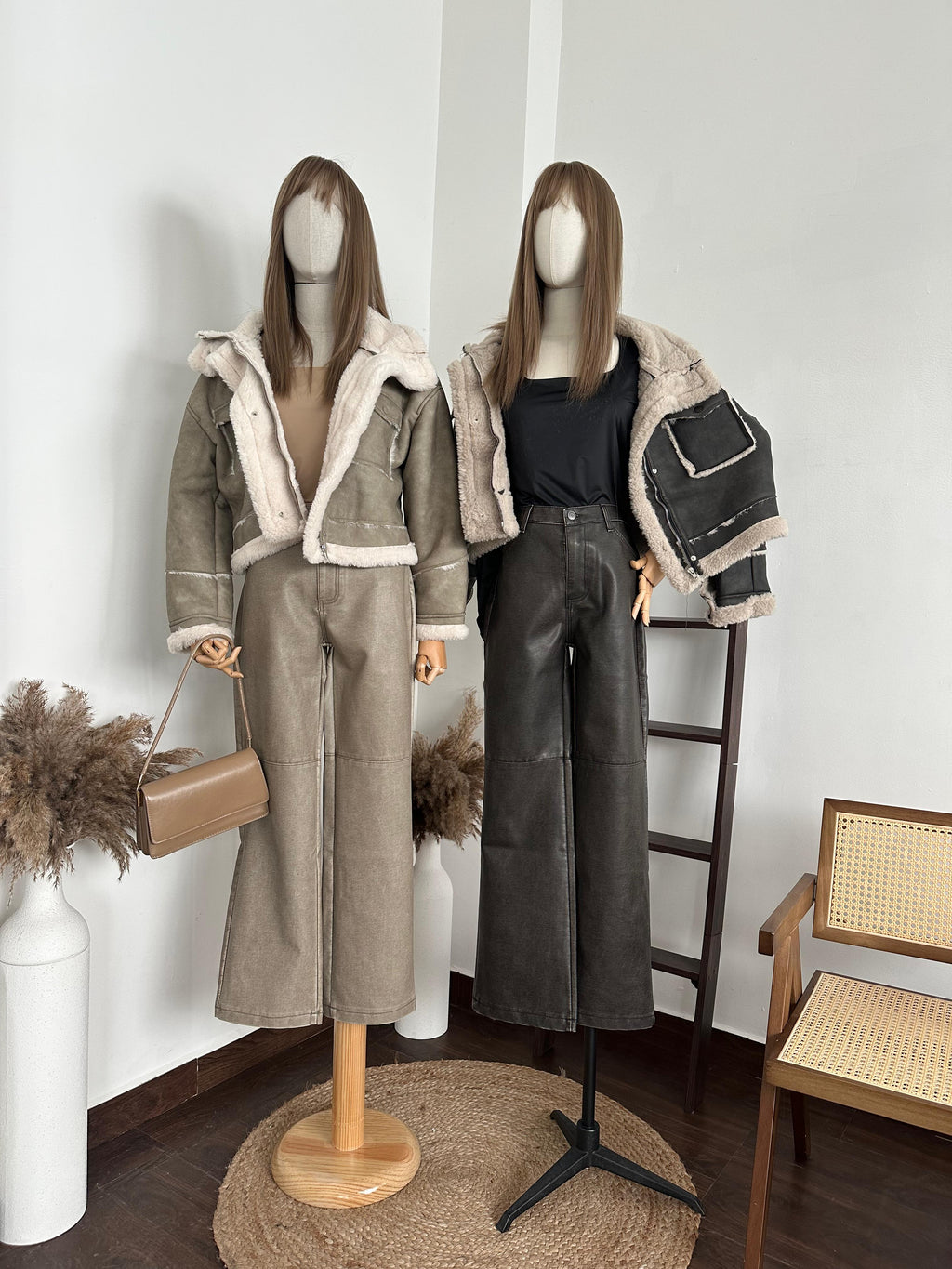 Chamarra vinipiel bolsillos