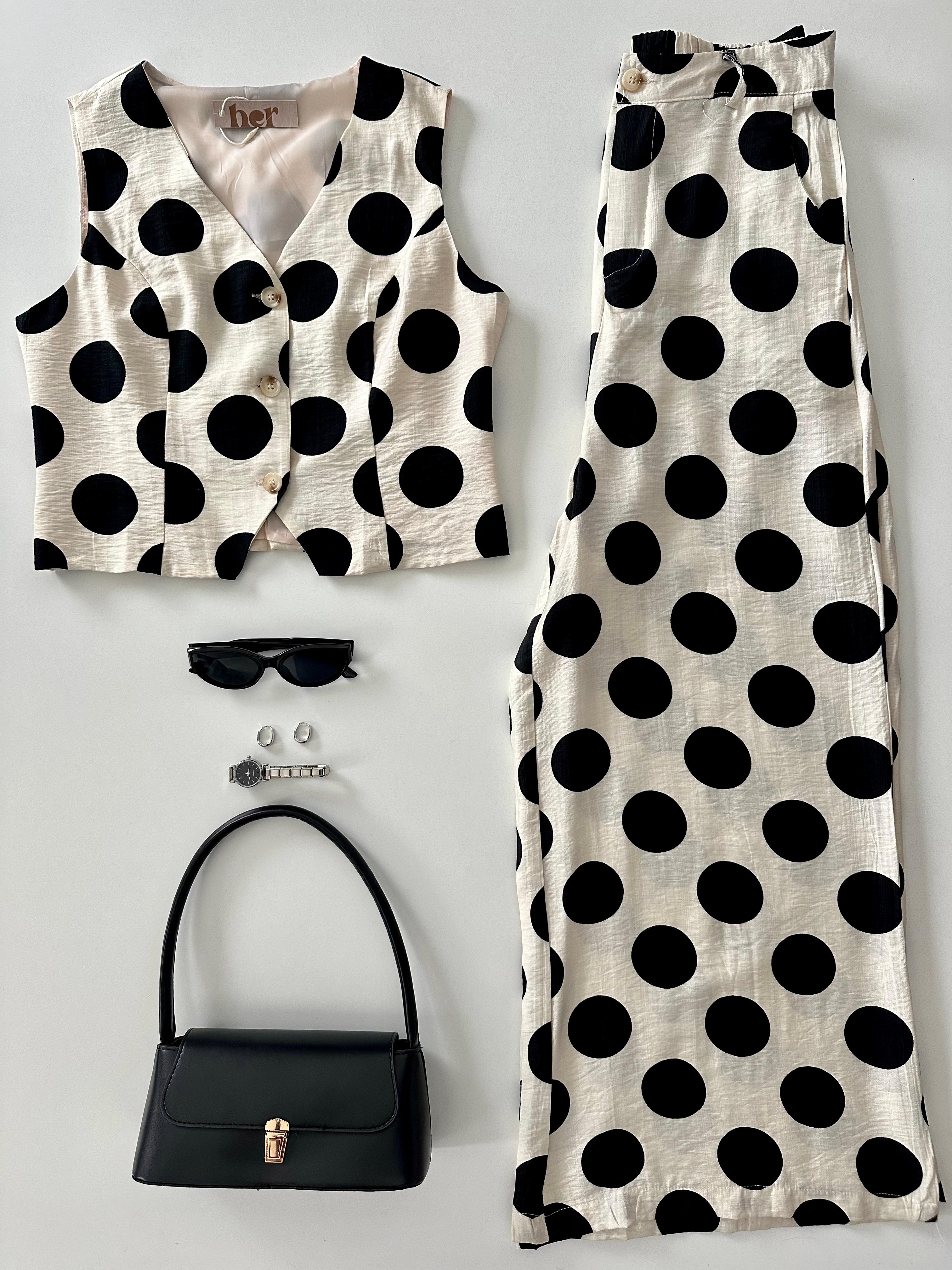 Conjunto polka dots