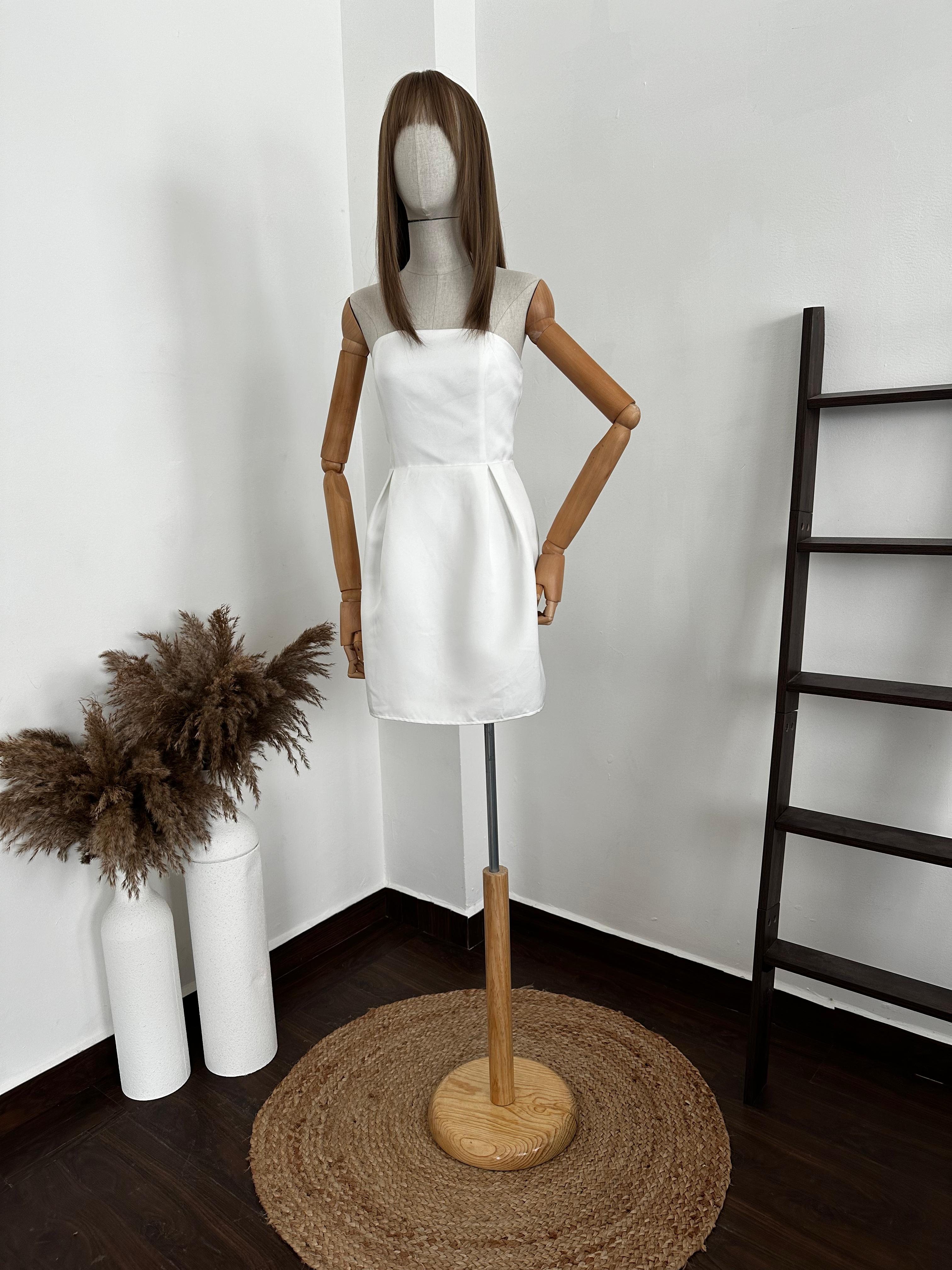 Strapless dress